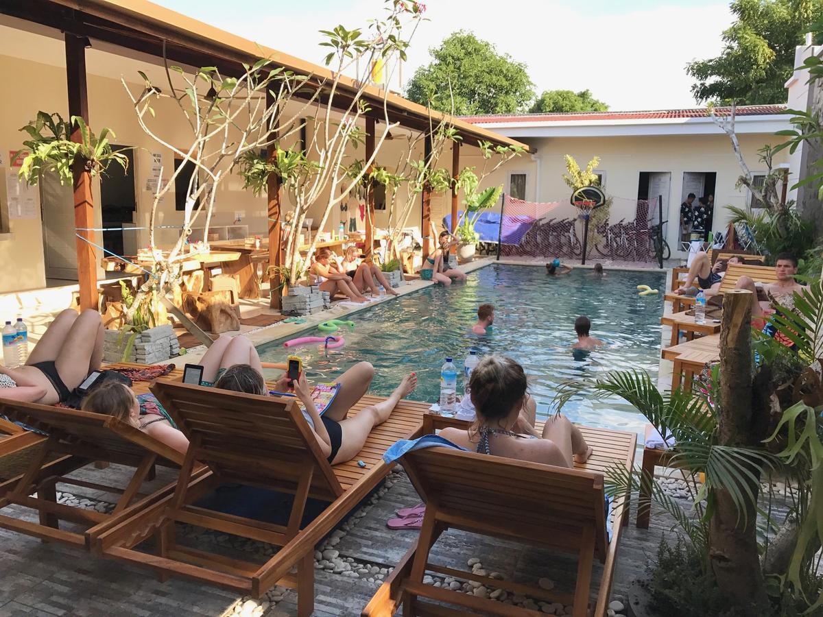 Atlas Gili Party Hostel Gili Trawangan Exteriér fotografie
