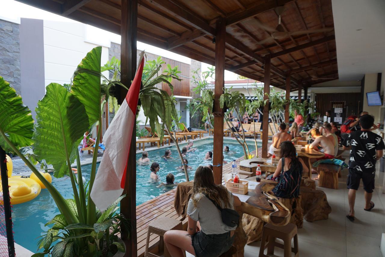 Atlas Gili Party Hostel Gili Trawangan Exteriér fotografie